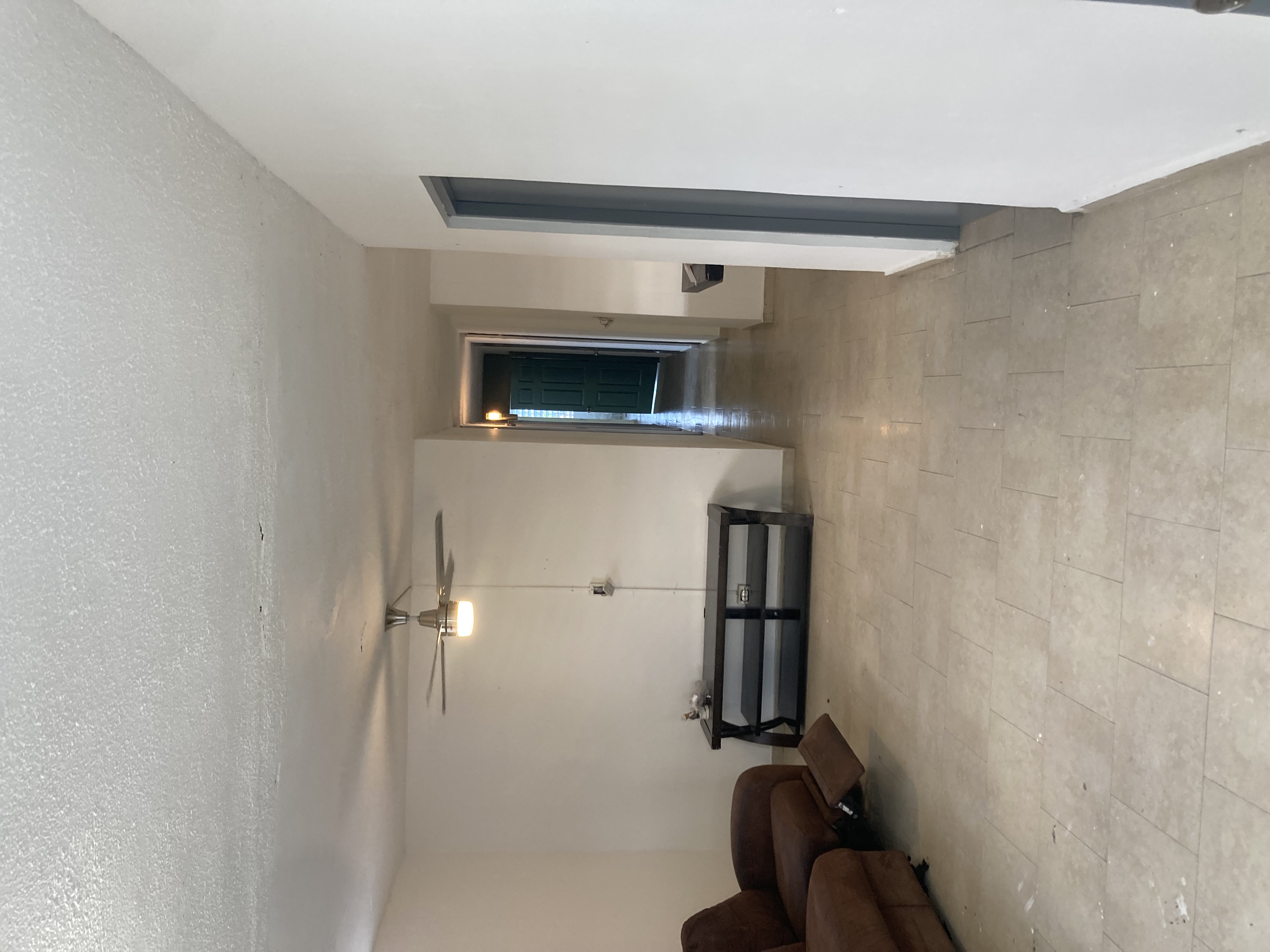 Property Gallery image 0