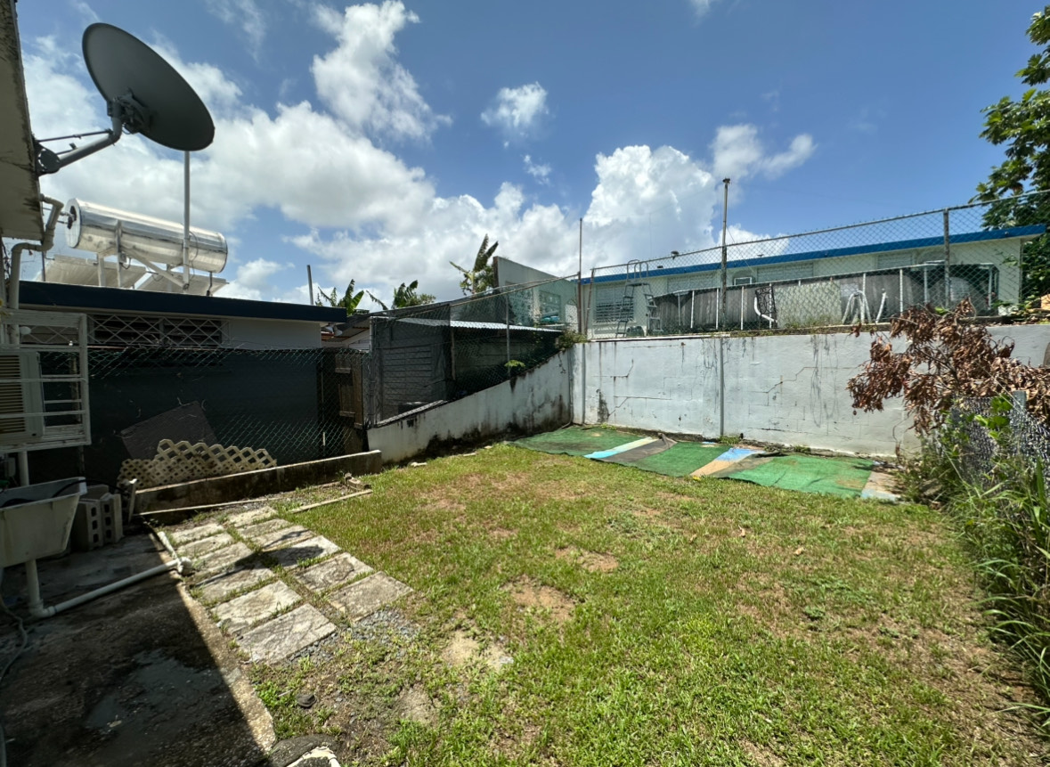 Property Gallery image 0