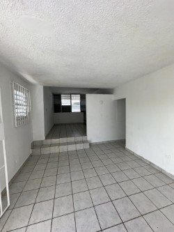 Property Gallery image 2