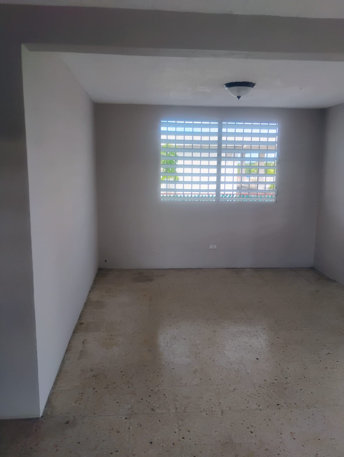 Property Gallery image 1