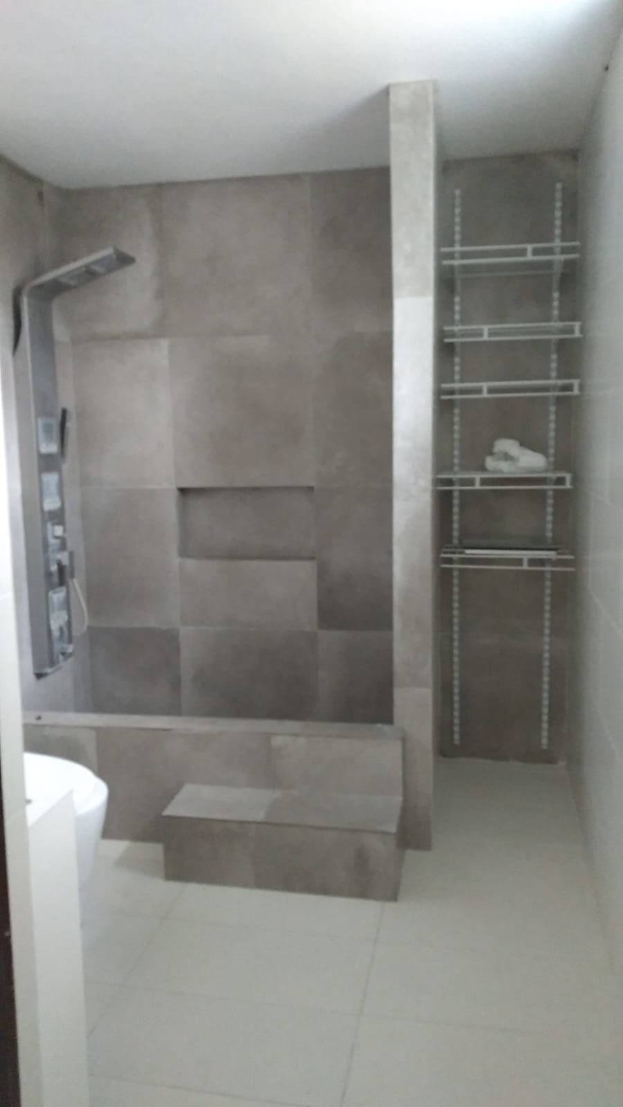 Property Gallery image 3