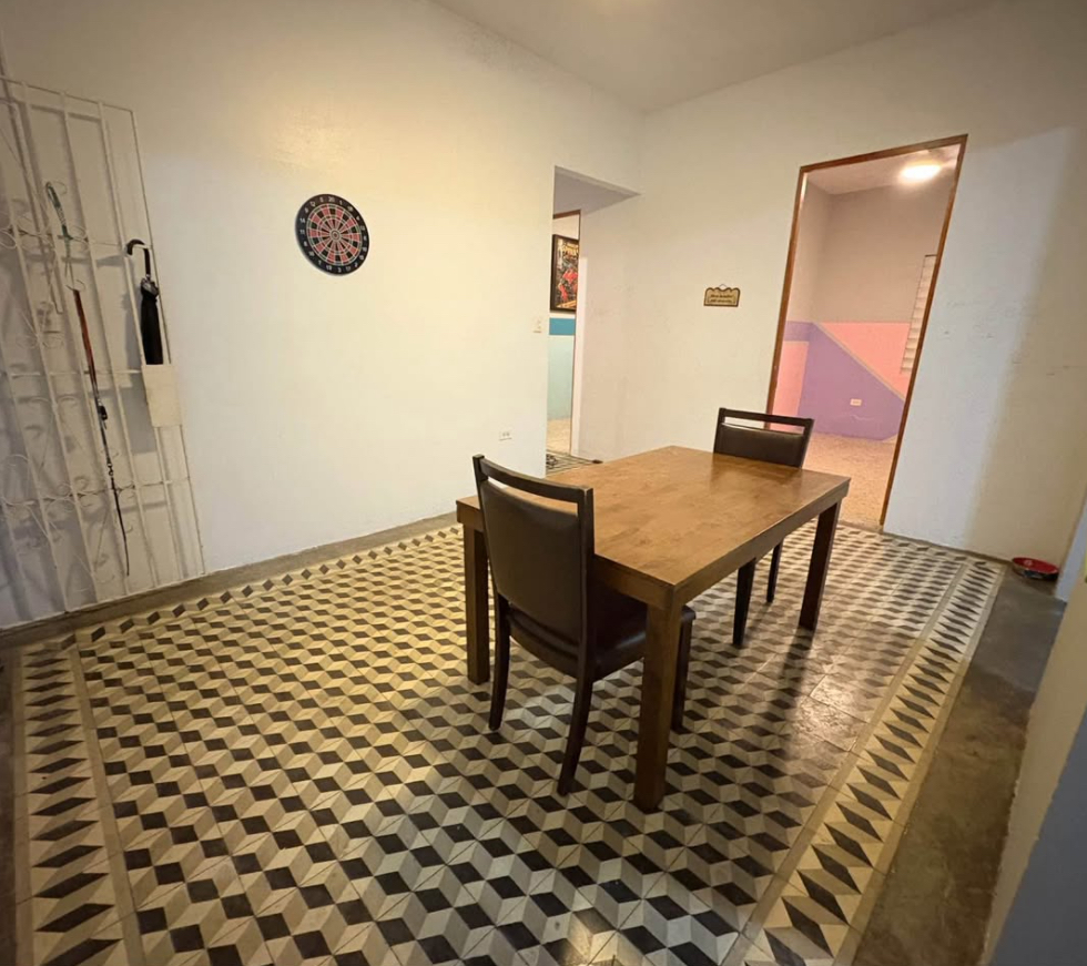 Property Gallery image 1