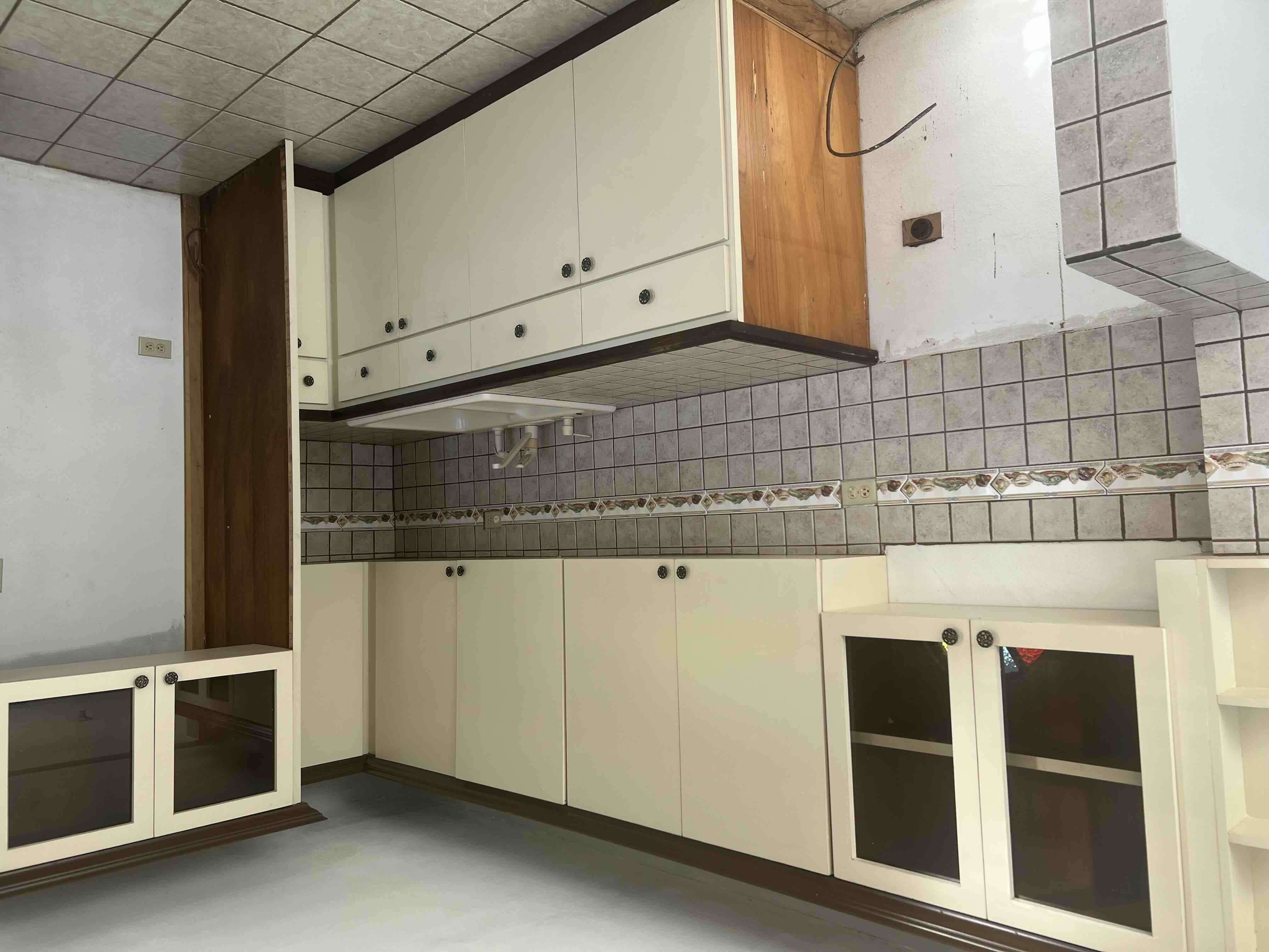 Property Gallery image 2