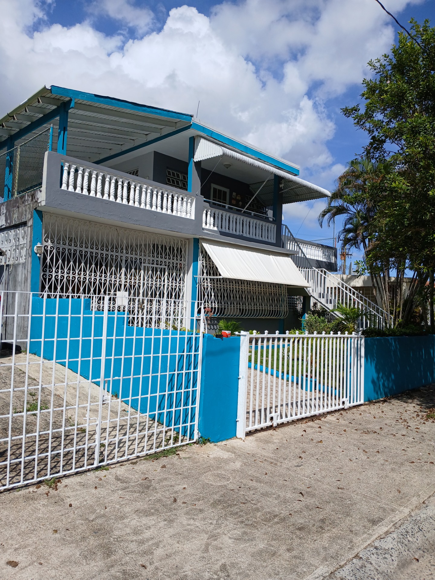 Property Gallery image 0