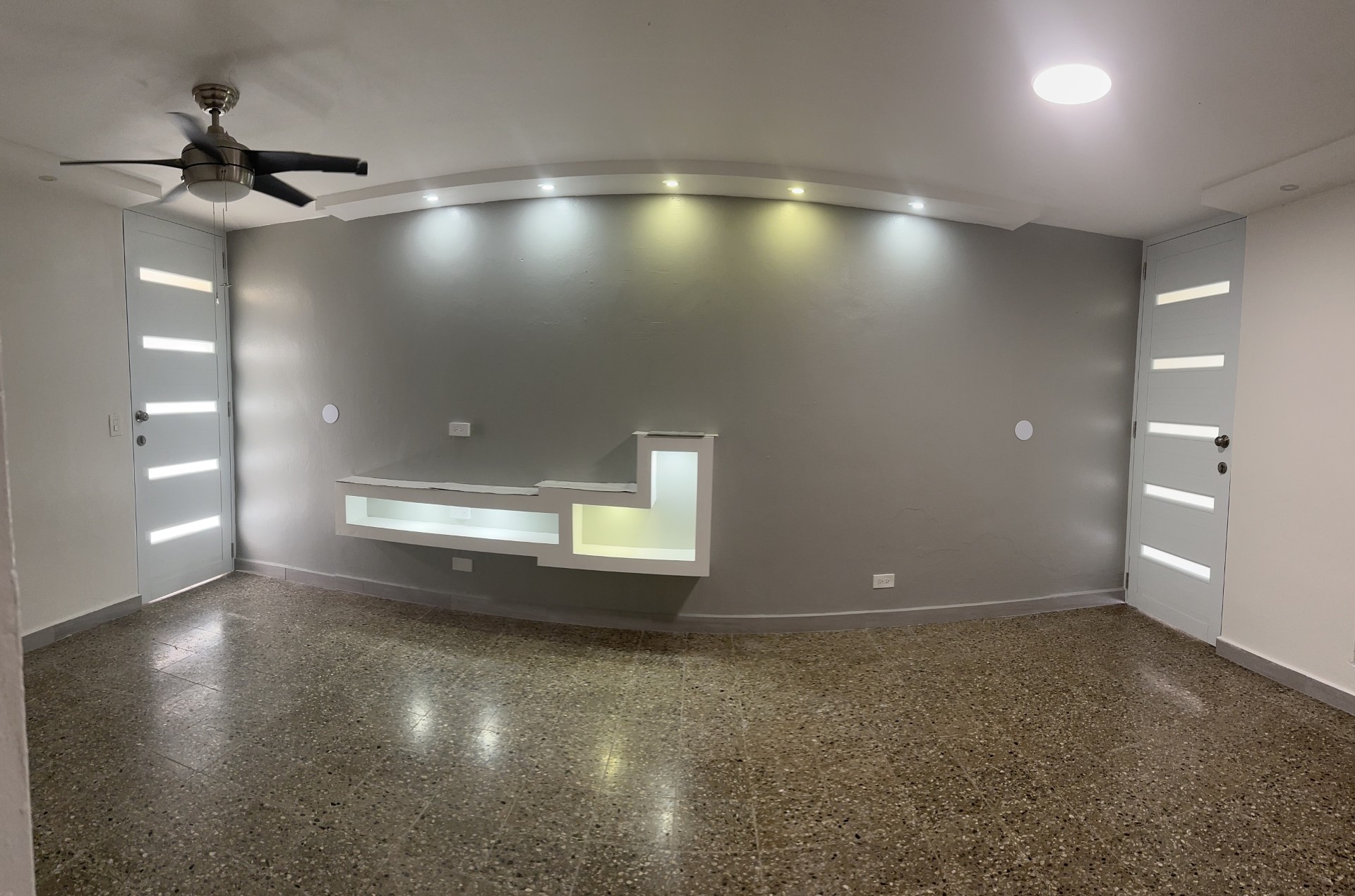 Property Gallery image 1