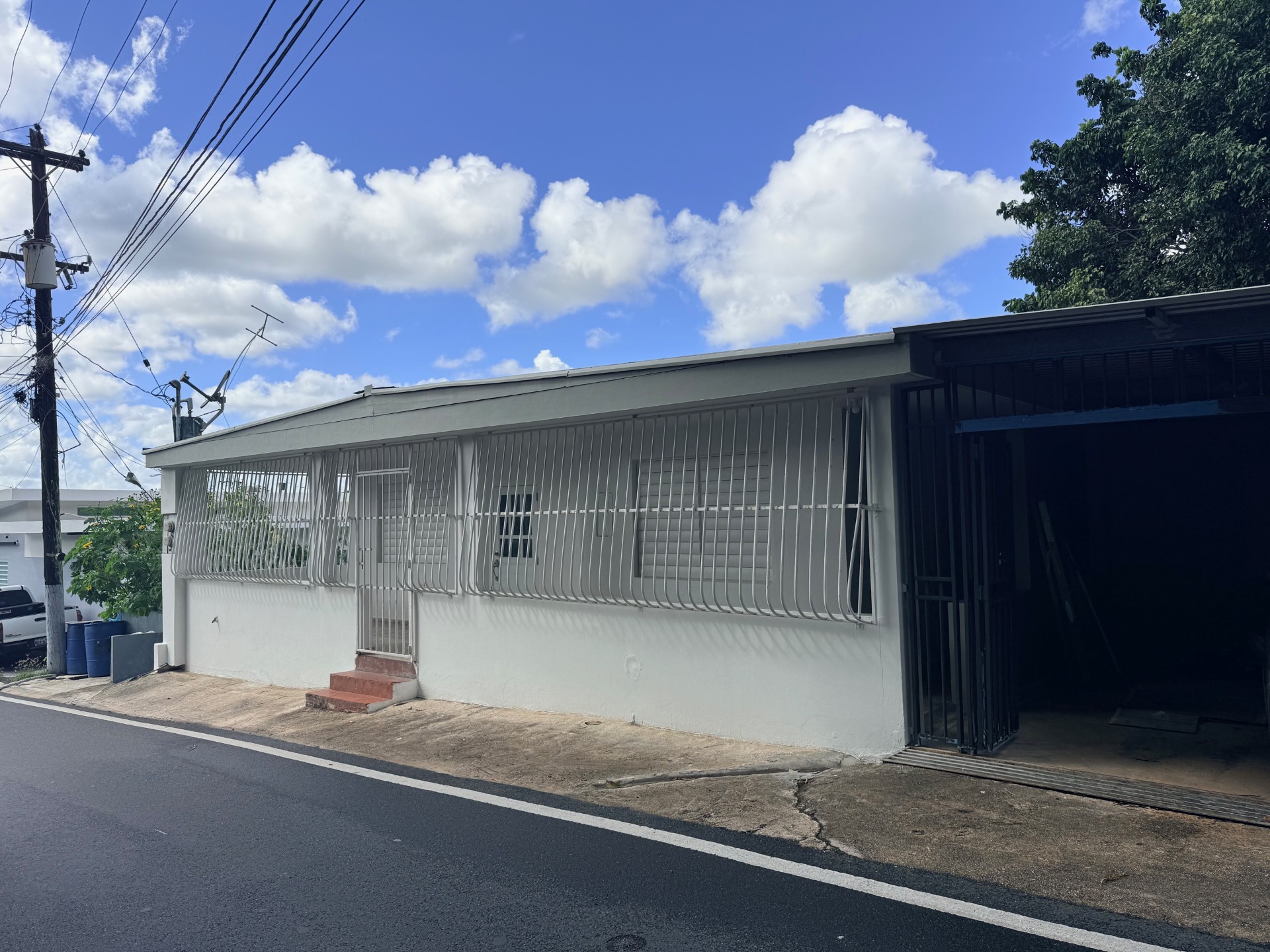 Property Gallery image 0