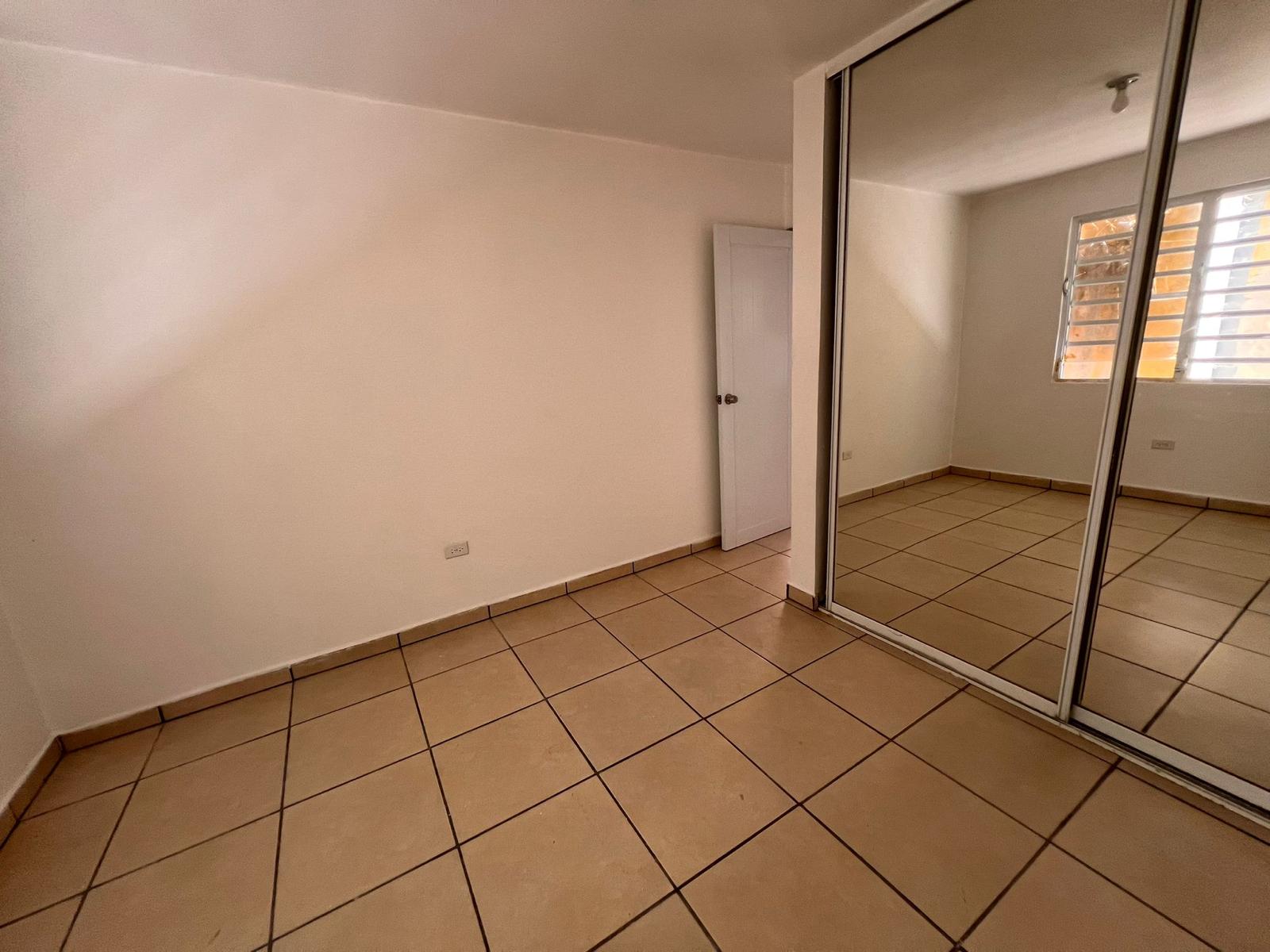 Property Gallery image 0