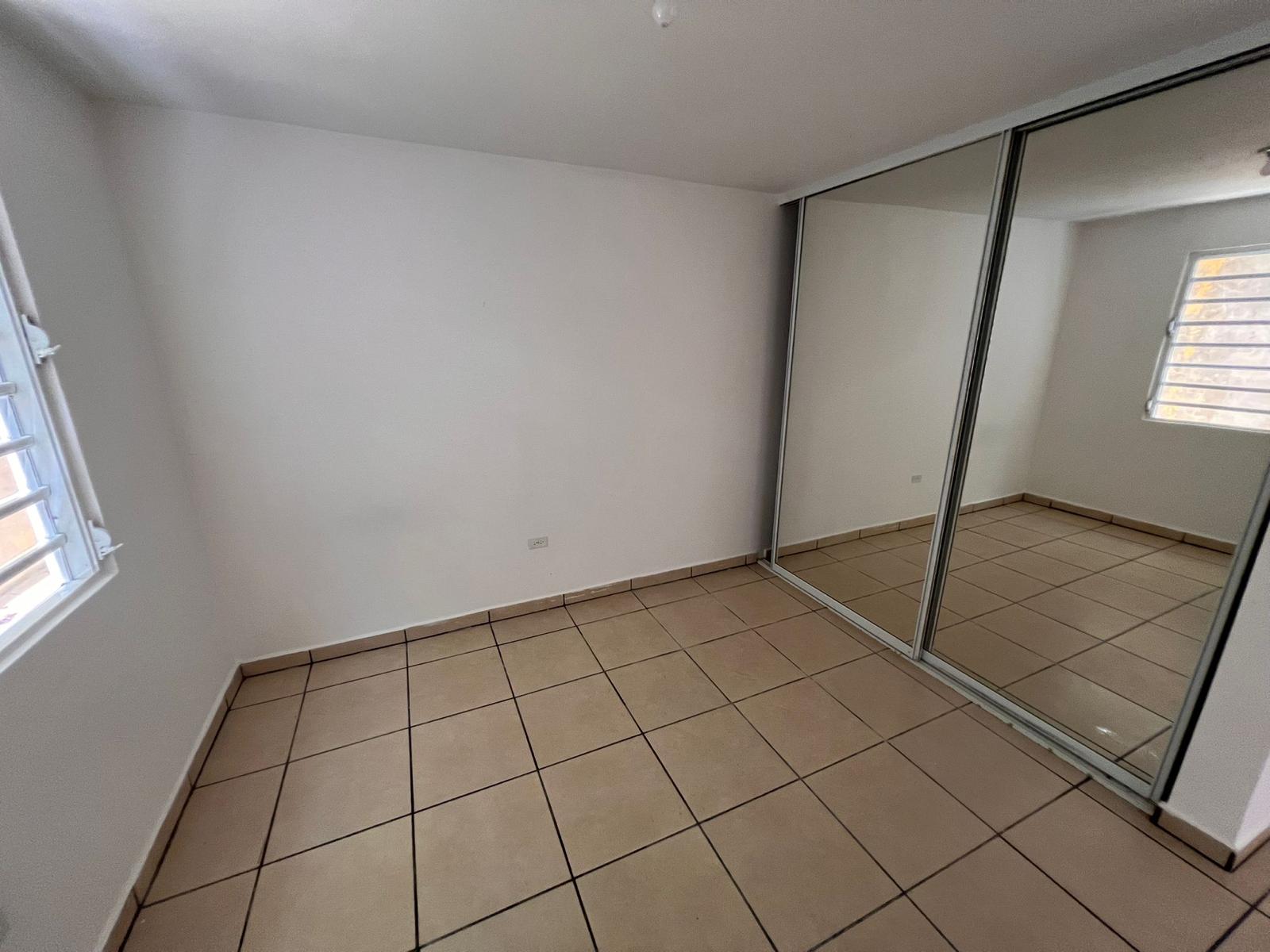 Property Gallery image 1