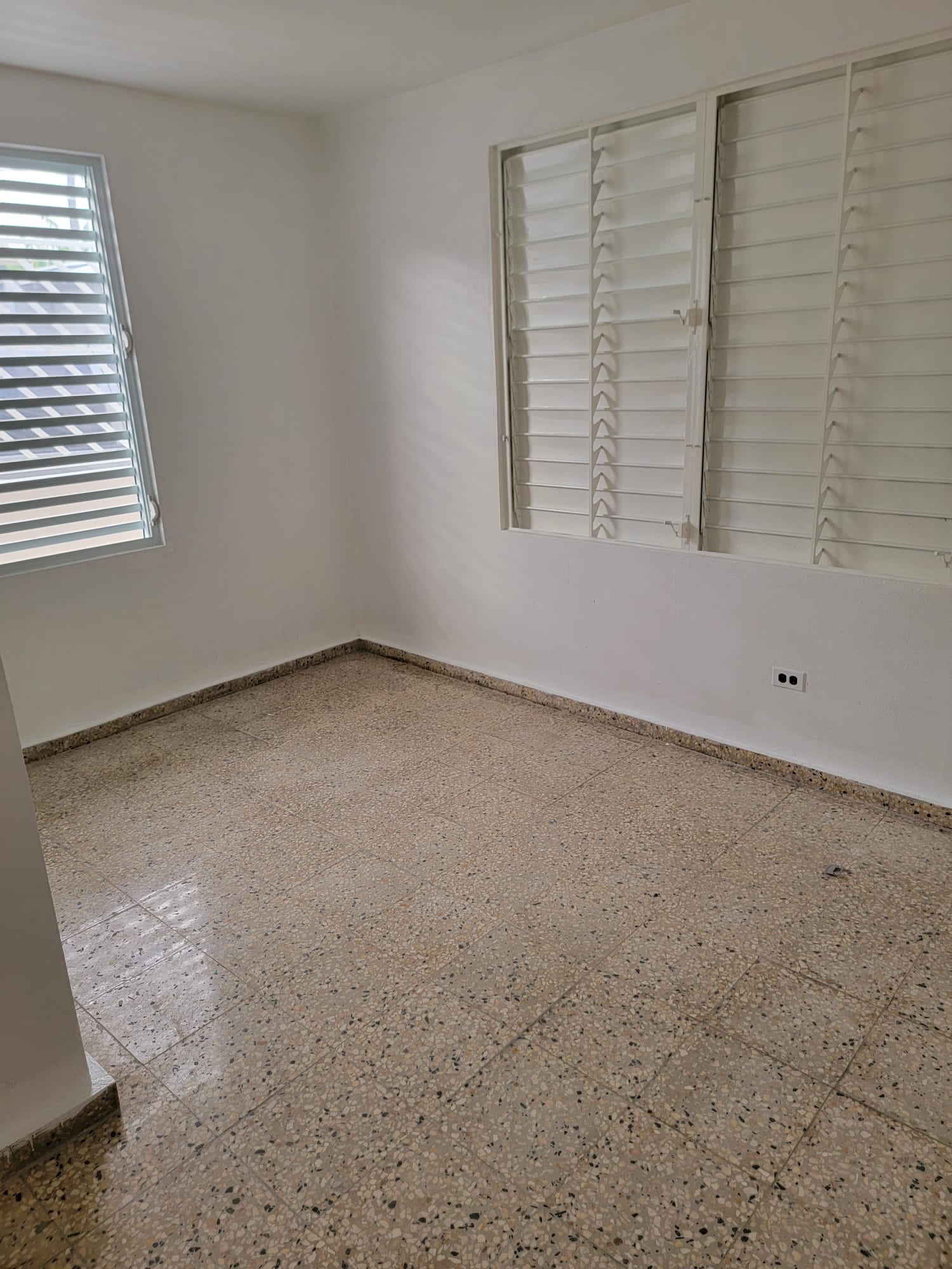 Property Gallery image 1