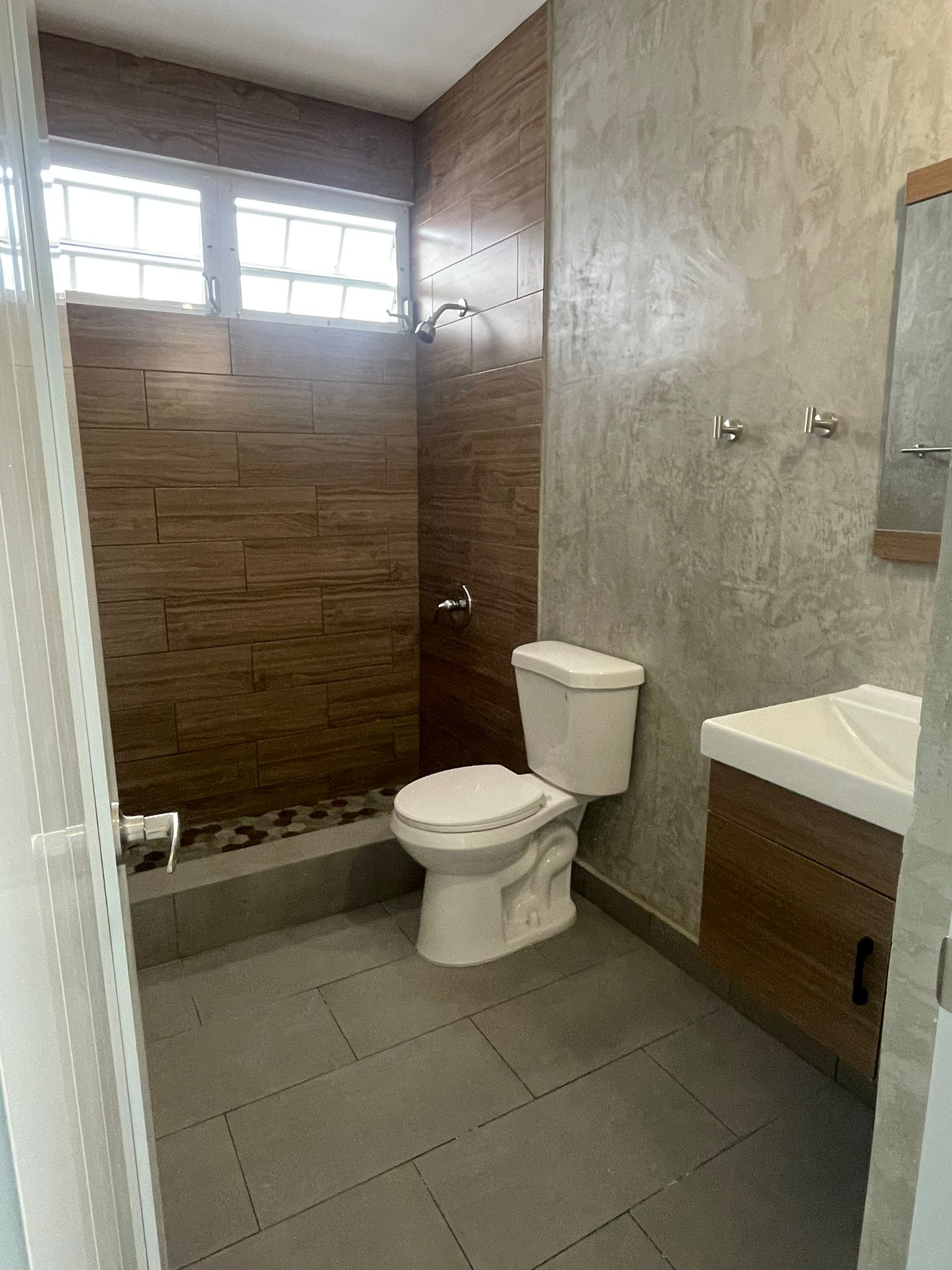 Property Gallery image 3