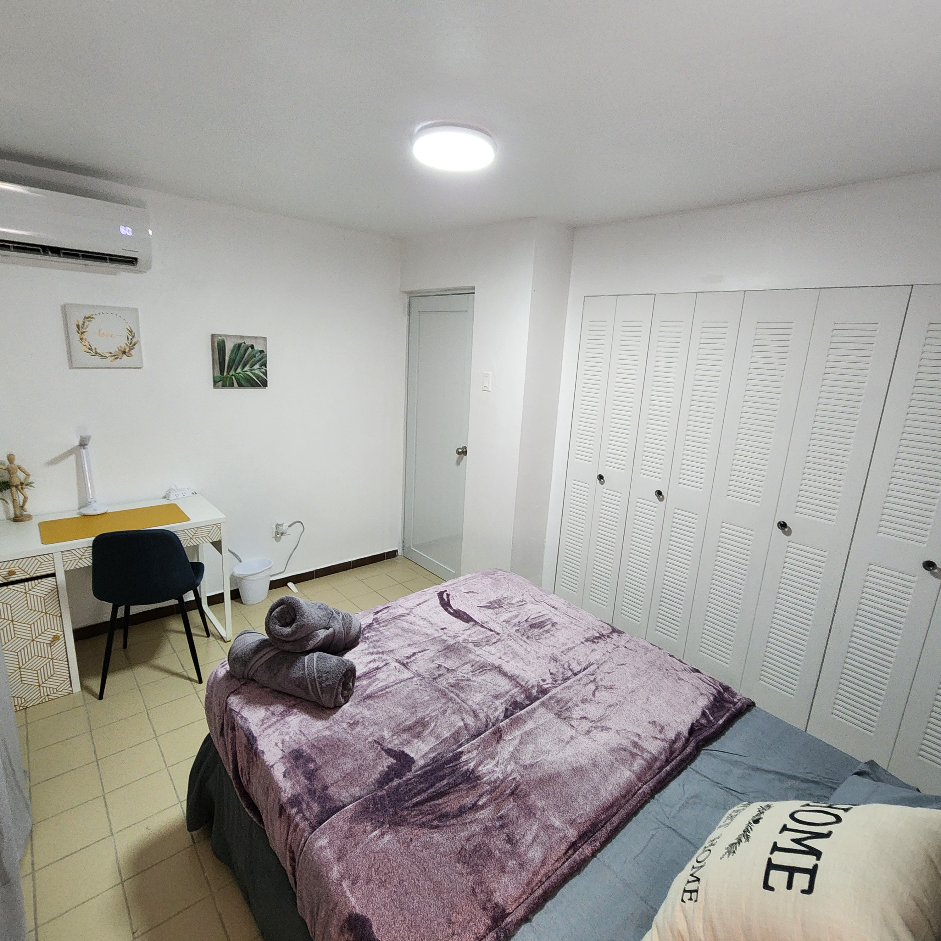 Property Gallery image 0