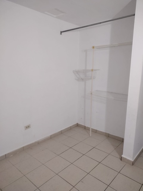 Property Gallery image 2
