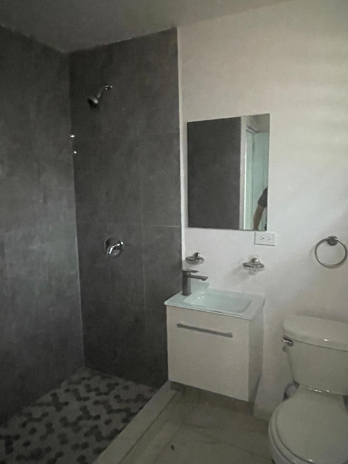 Property Gallery image 2