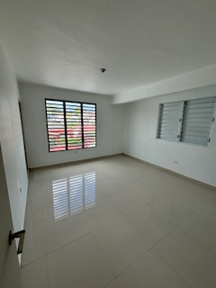 Property Gallery image 4