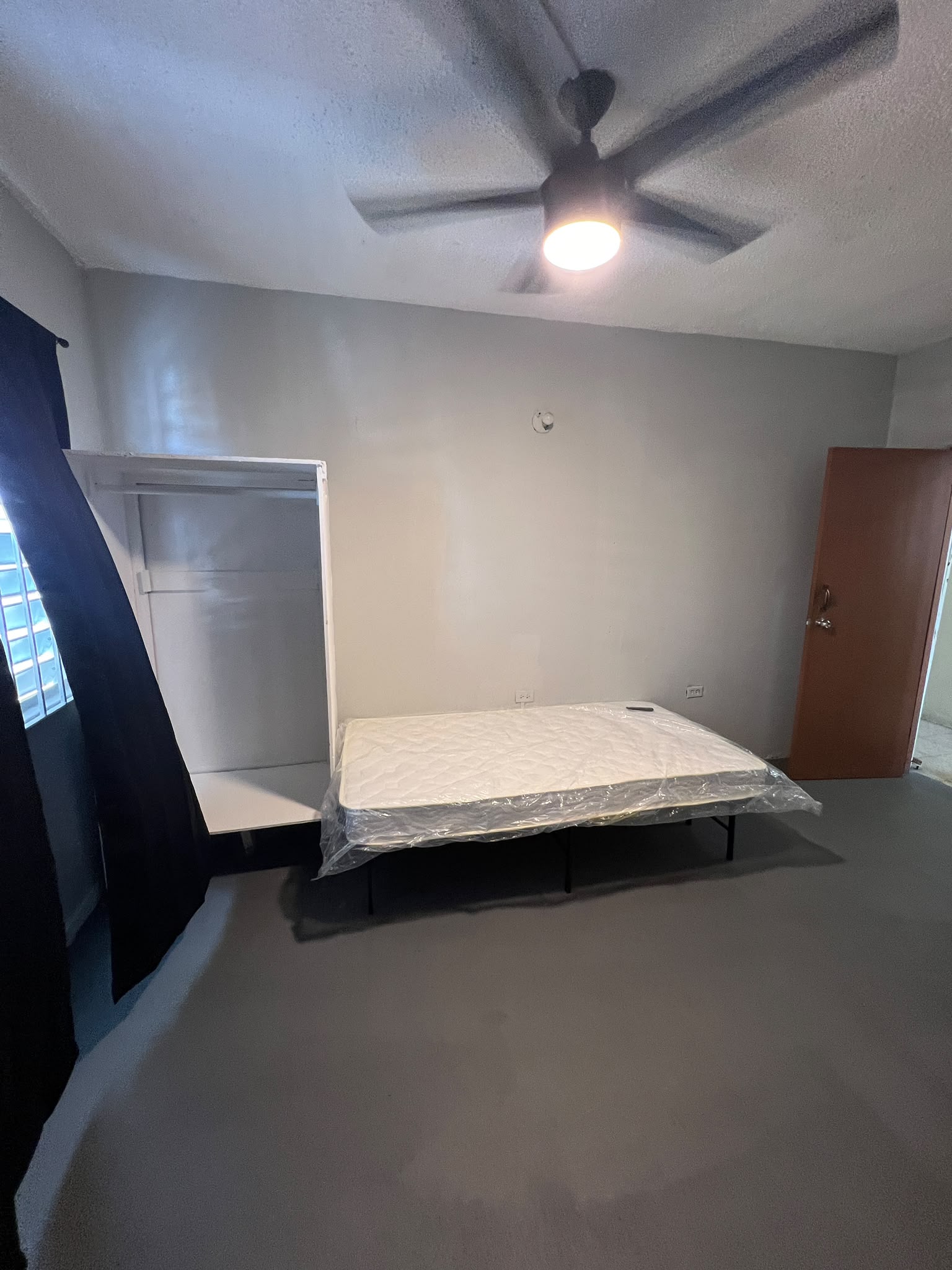 Property Gallery image 0