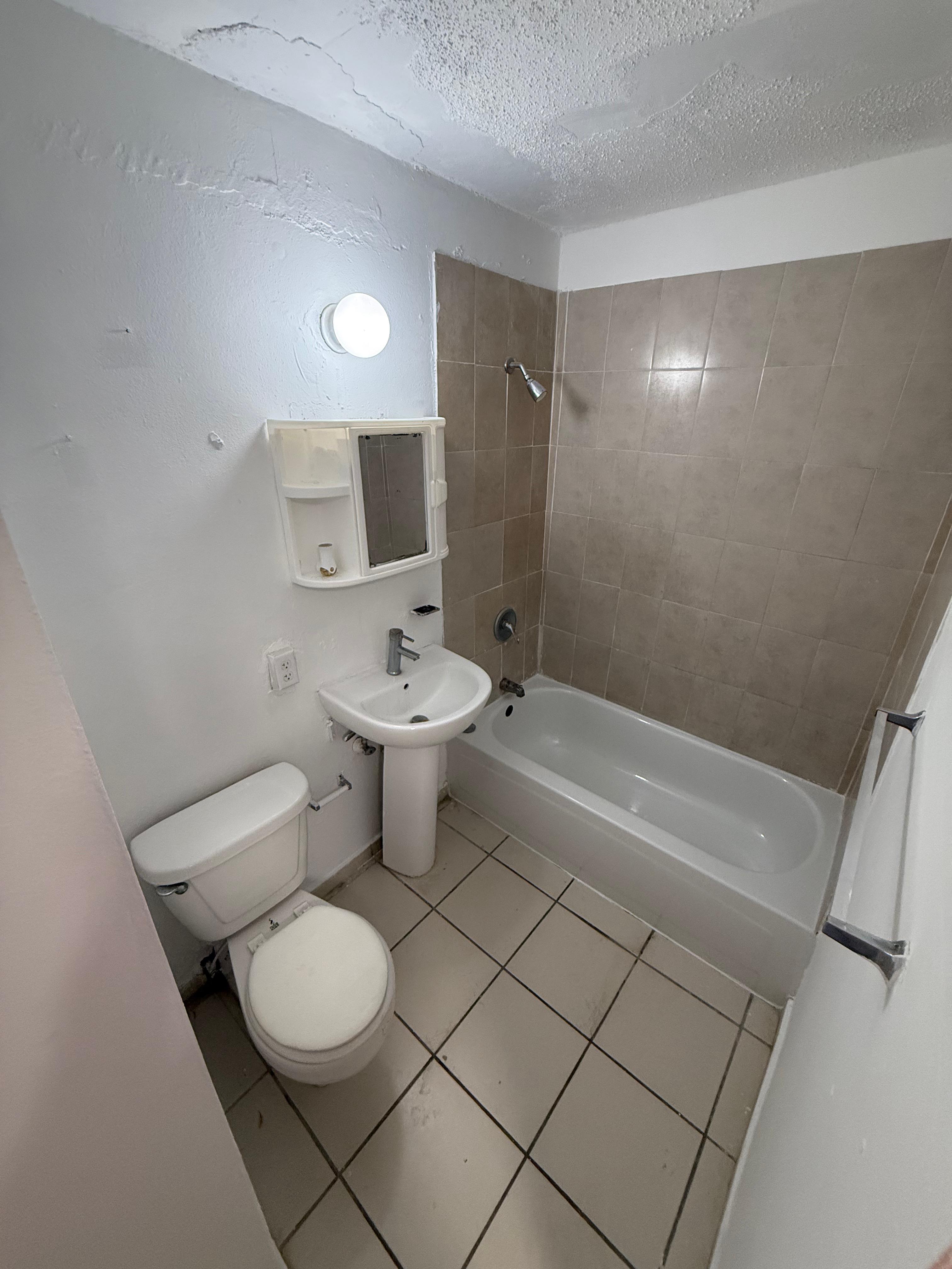 Property Gallery image 2