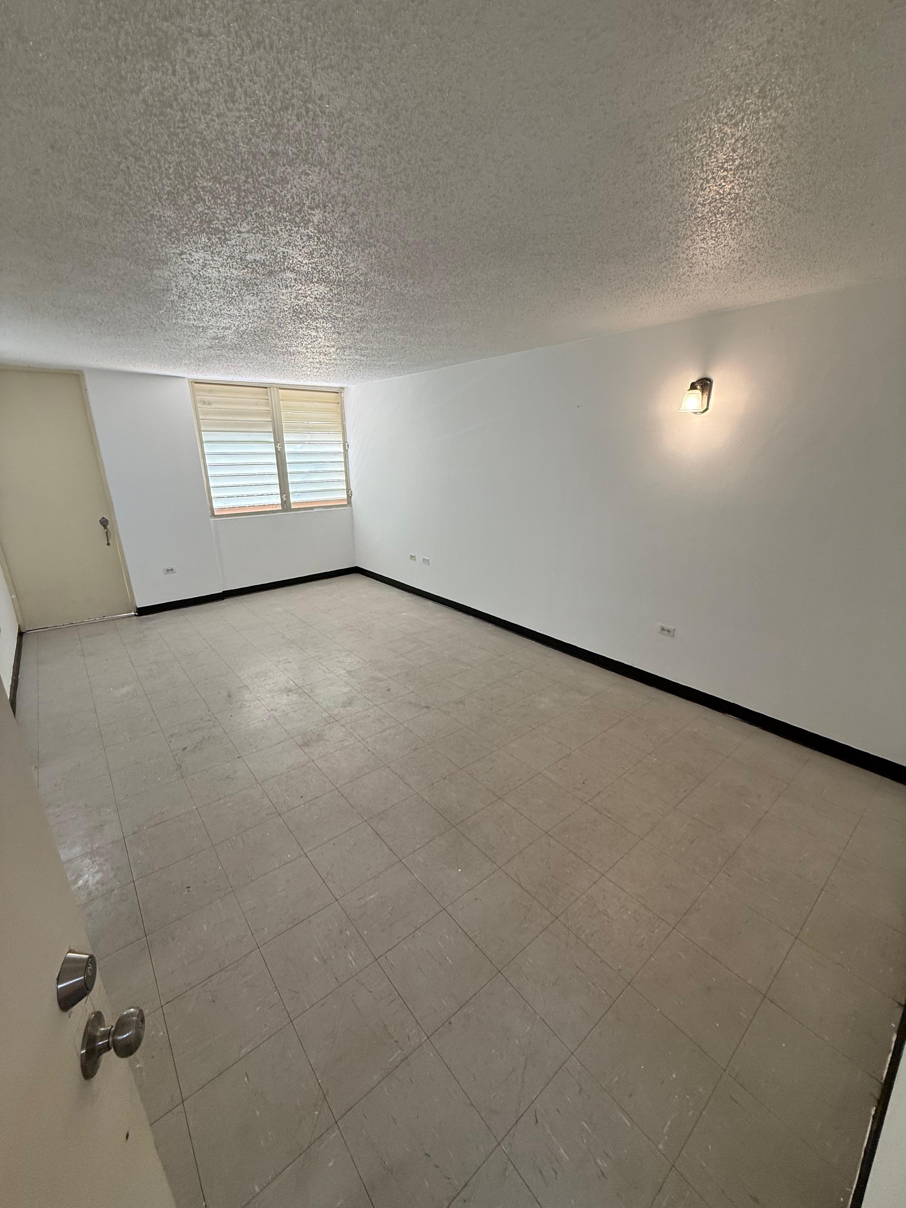 Property Gallery image 1