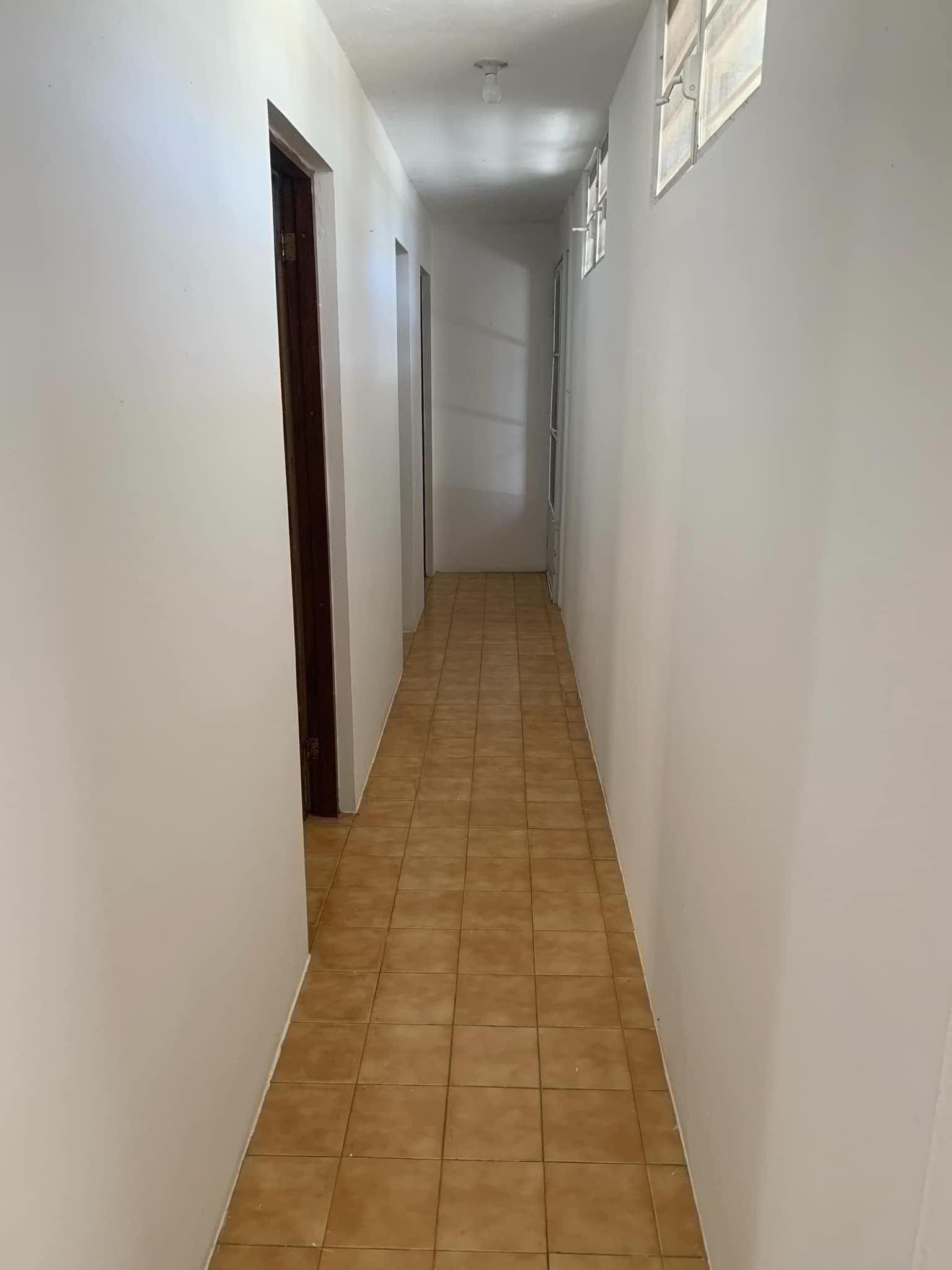 Property Gallery image 0