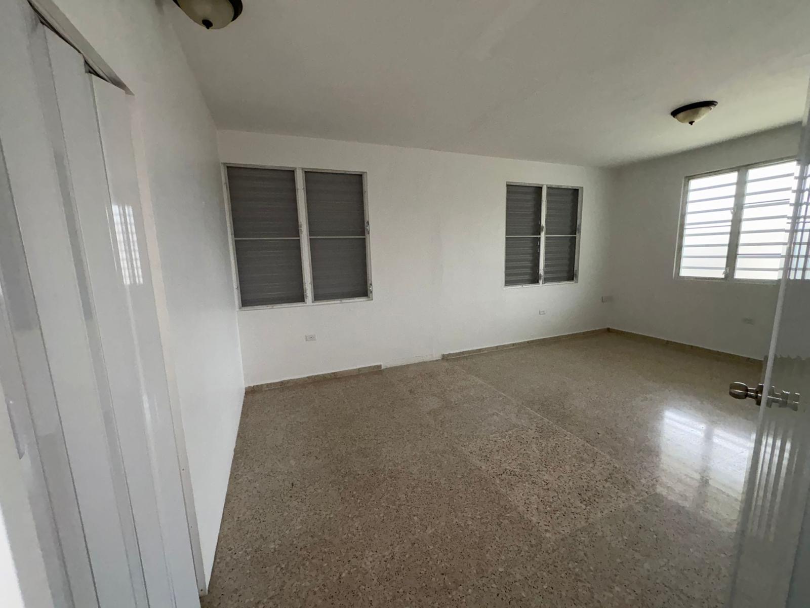 Property Gallery image 3