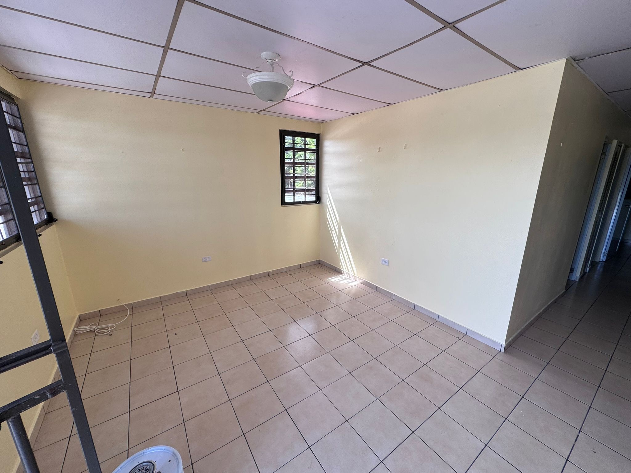 Property Gallery image 0