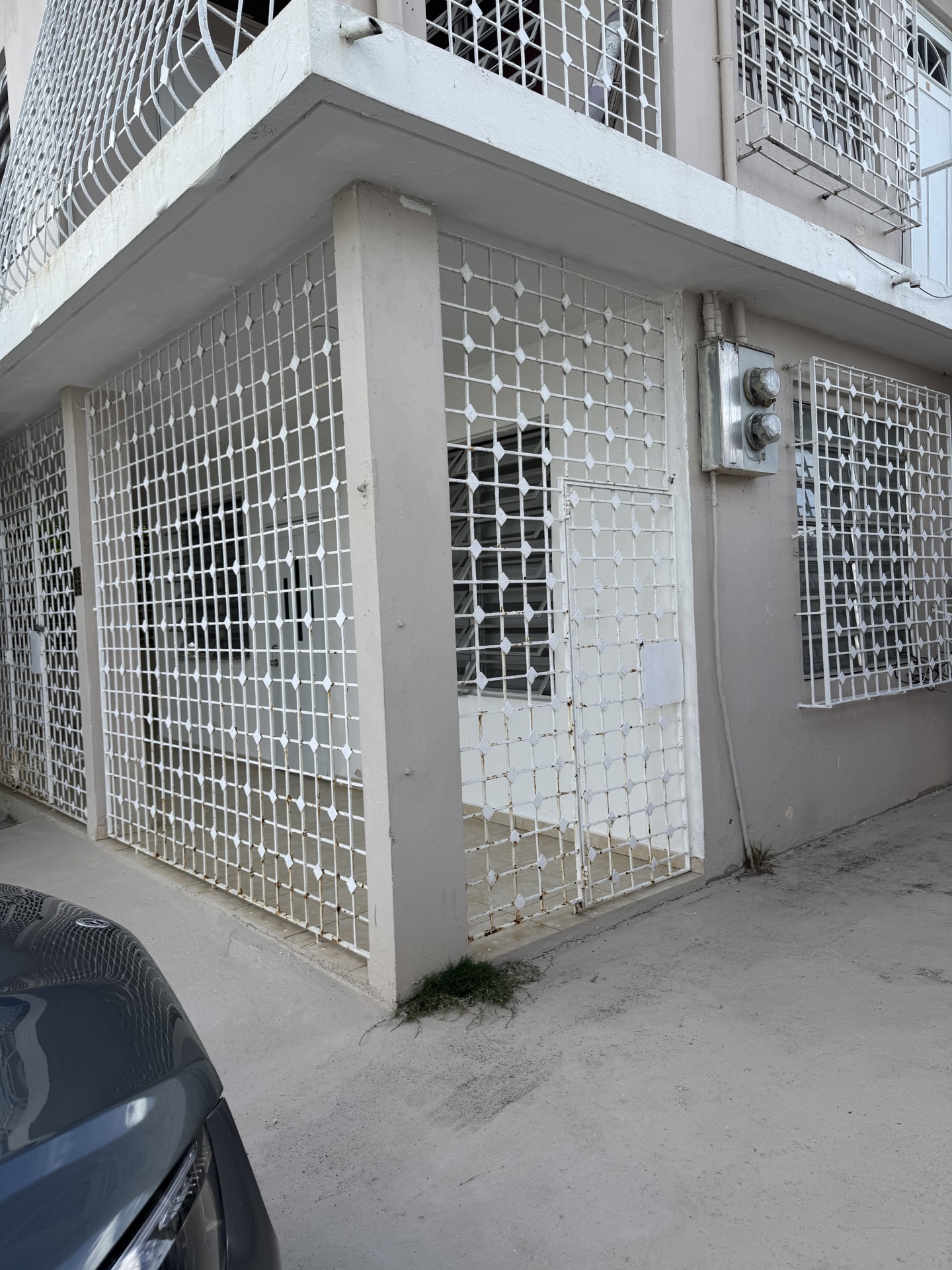 Property Gallery image 0