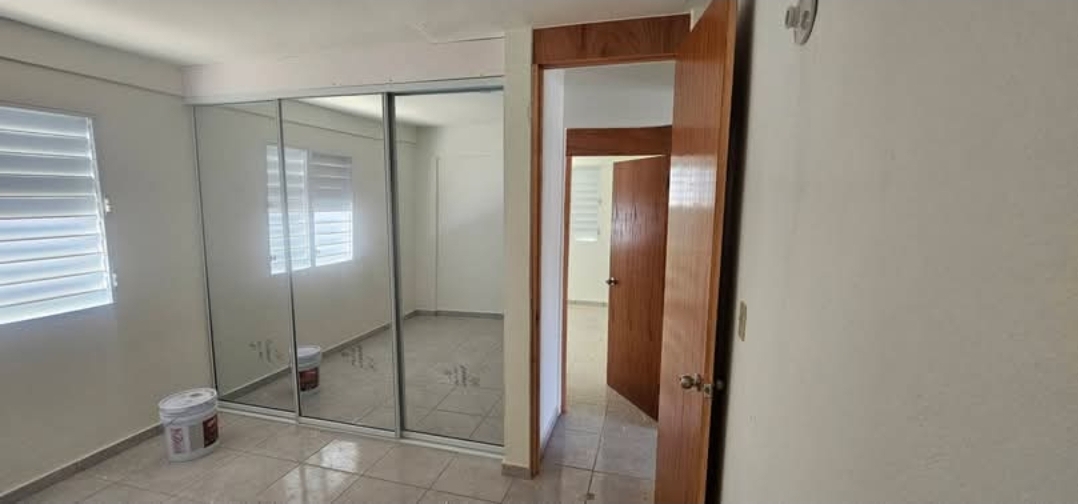 Property Gallery image 2
