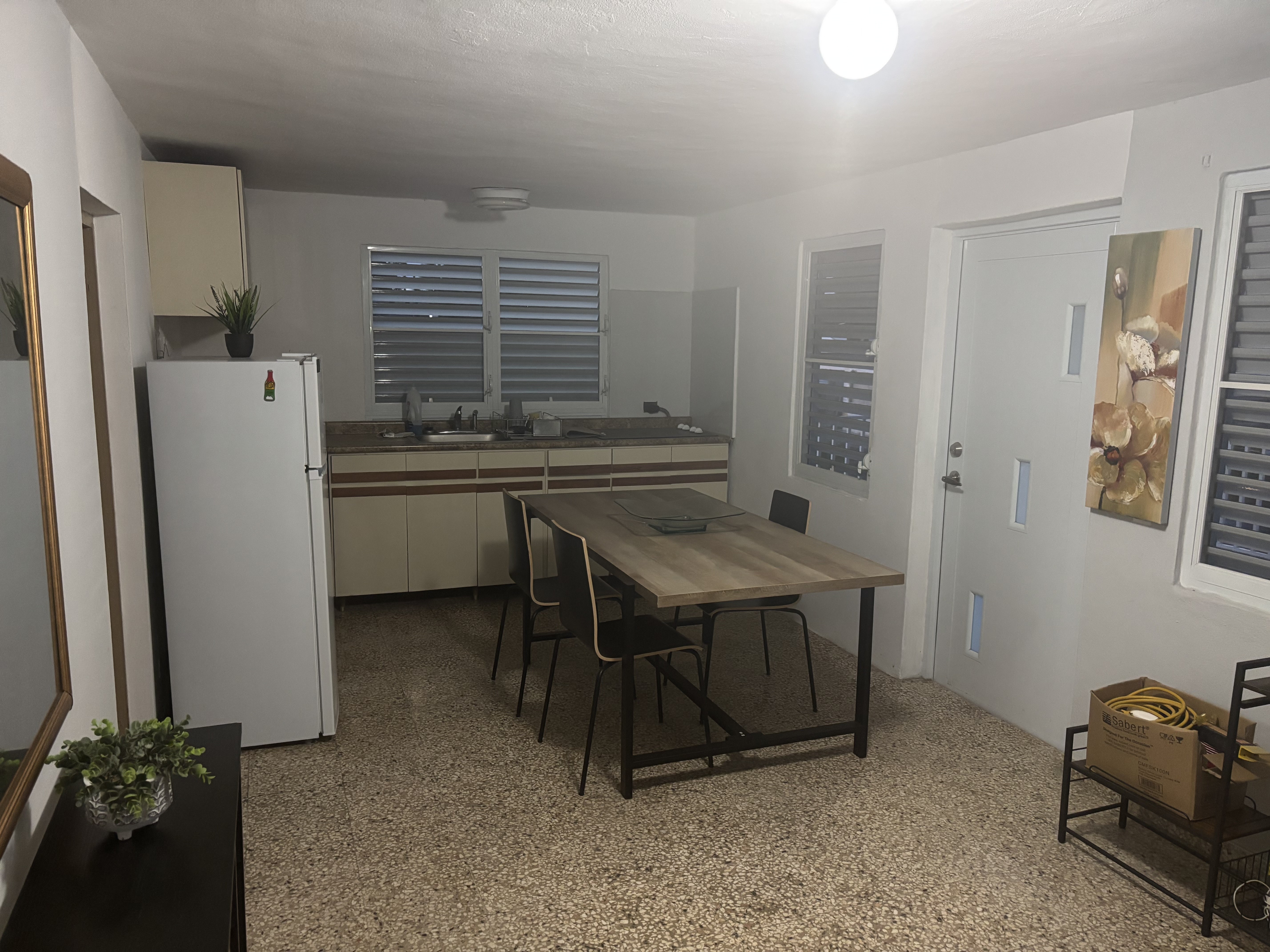 Property Gallery image 0