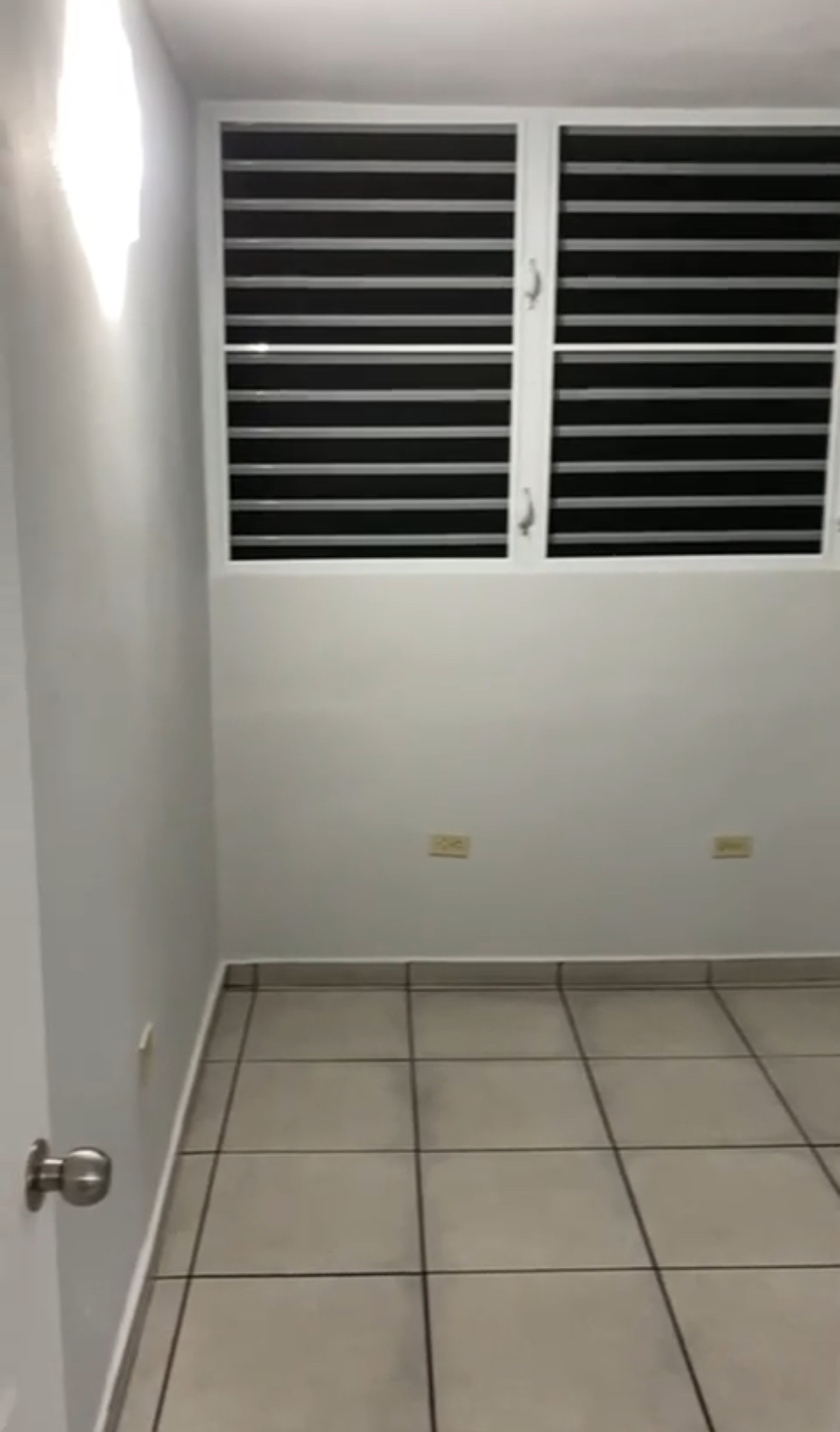 Property Gallery image 0