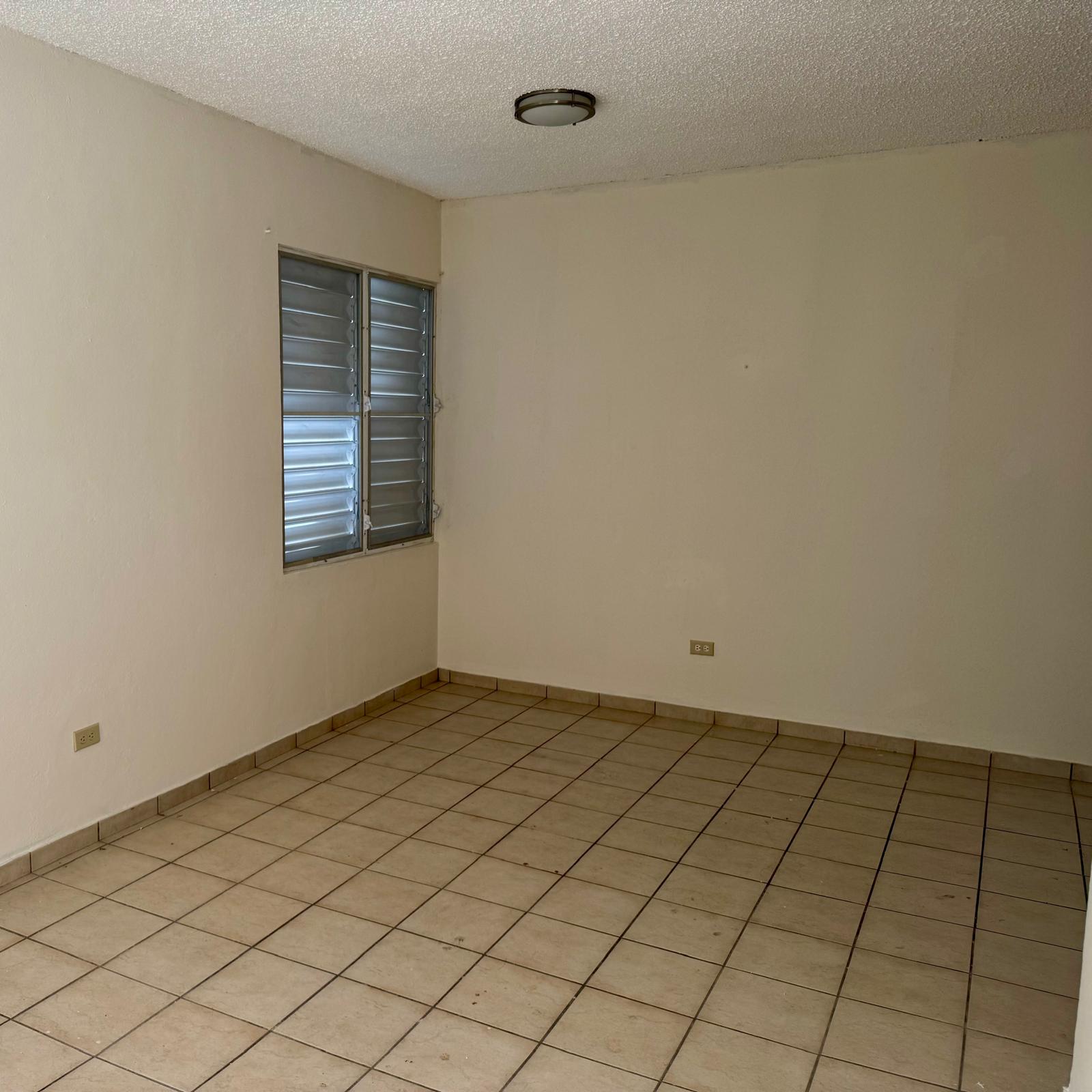 Property Gallery image 3