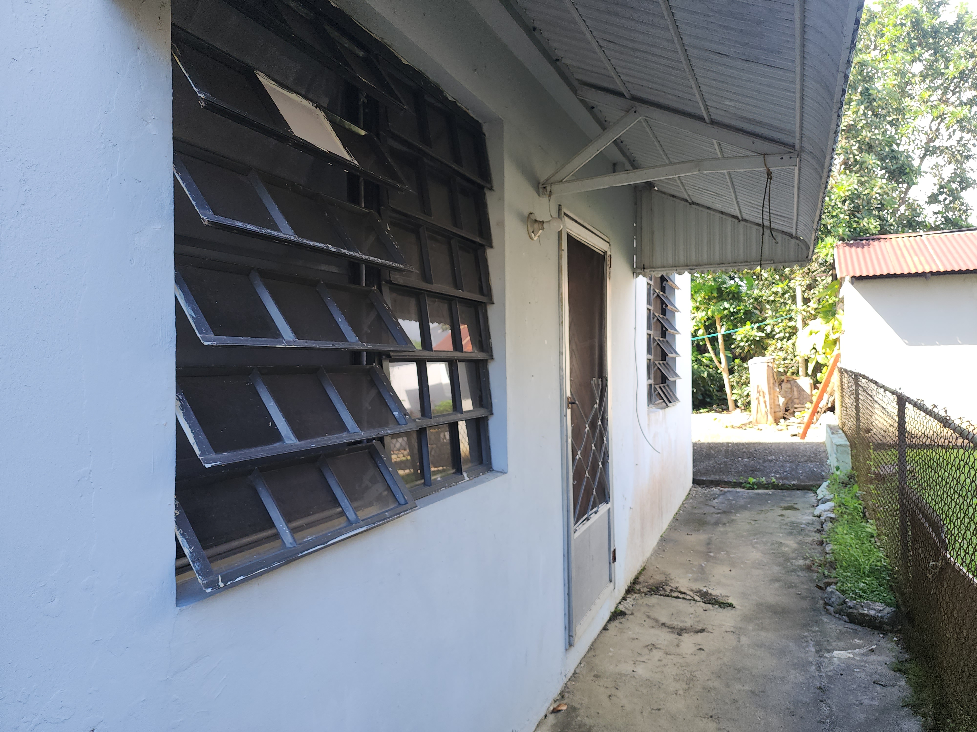 Property Gallery image 0