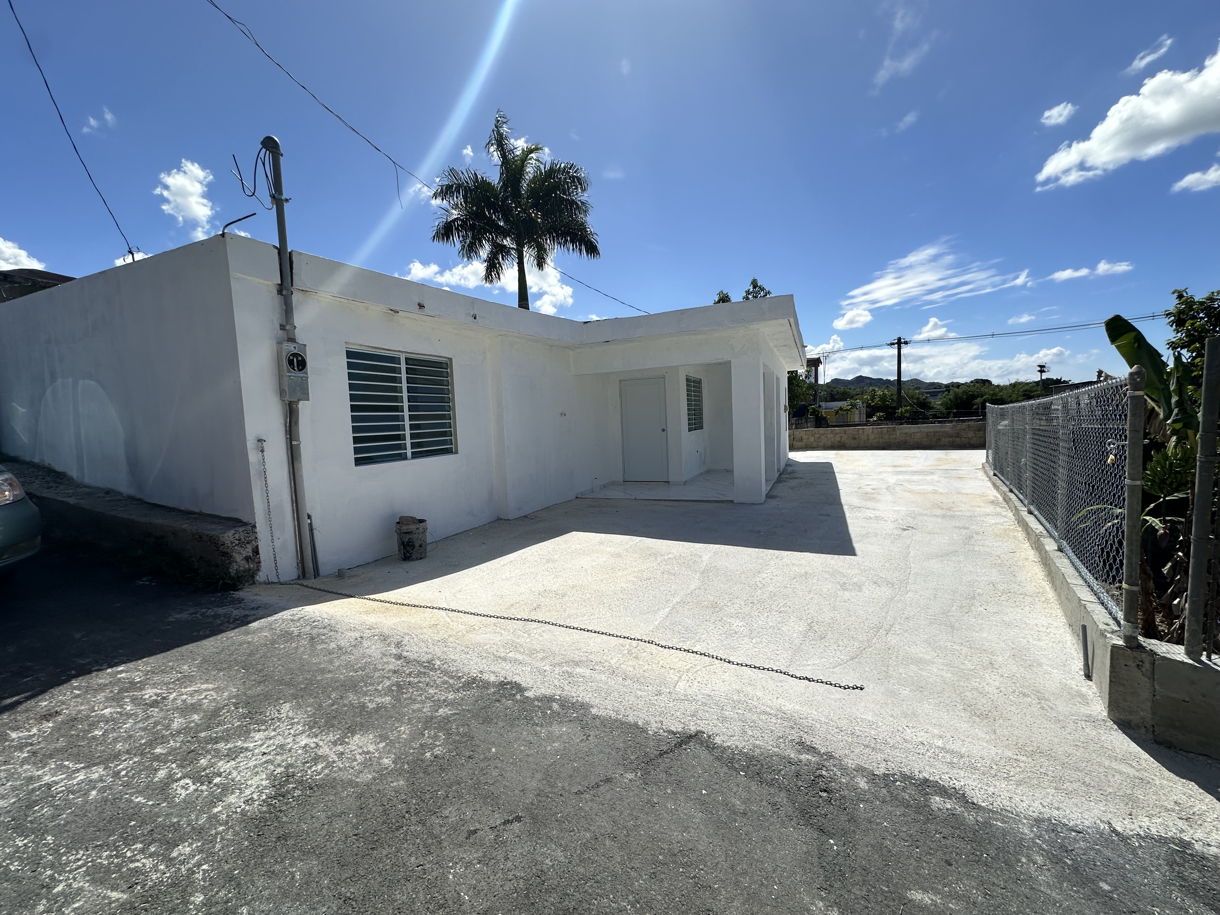 Property Gallery image 0