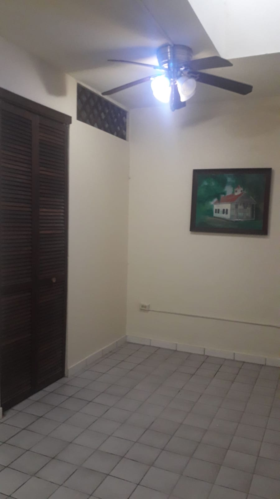 Property Gallery image 1