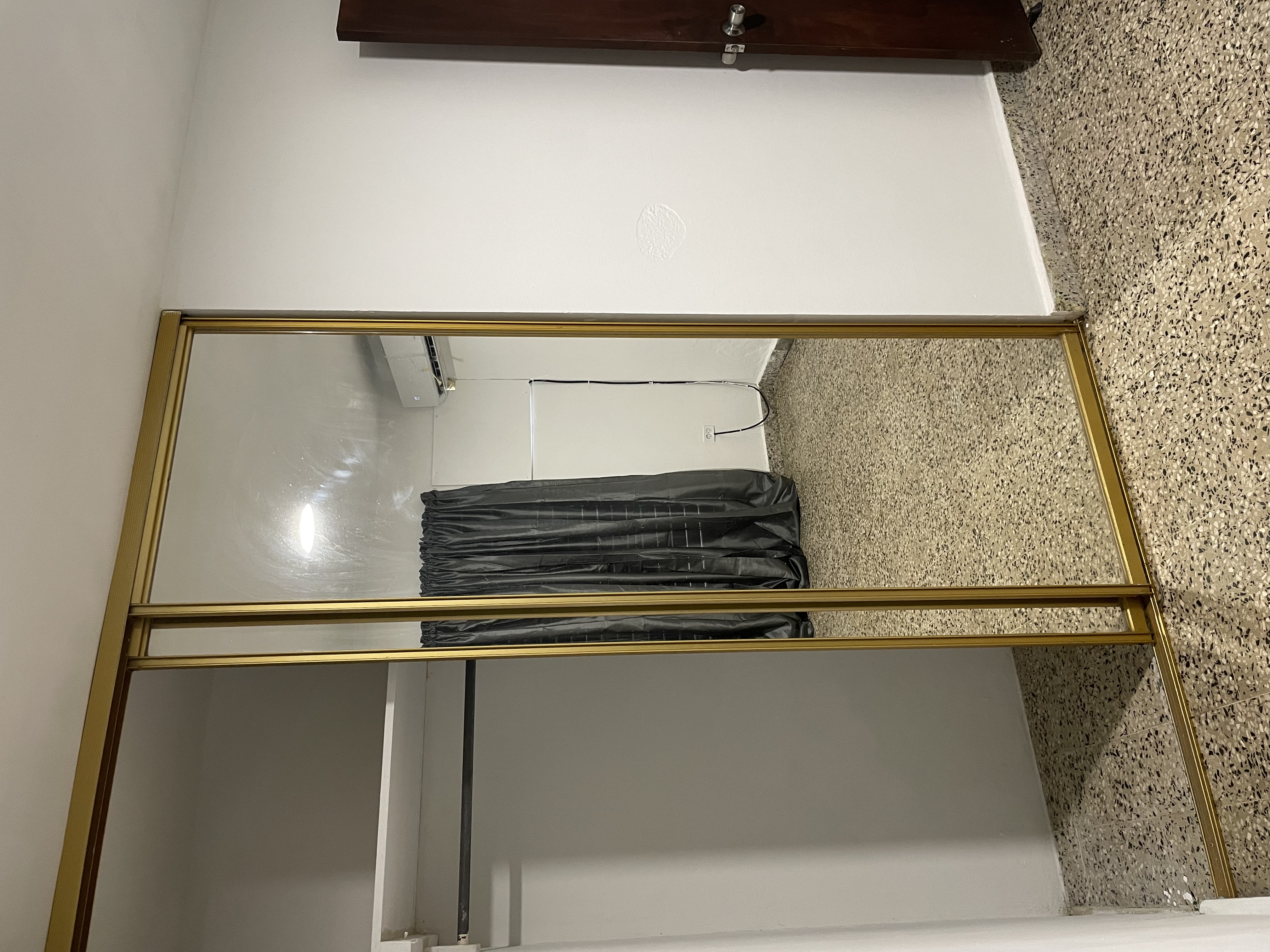 Property Gallery image 2