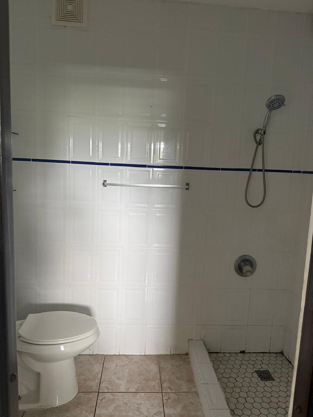 Property Gallery image 2