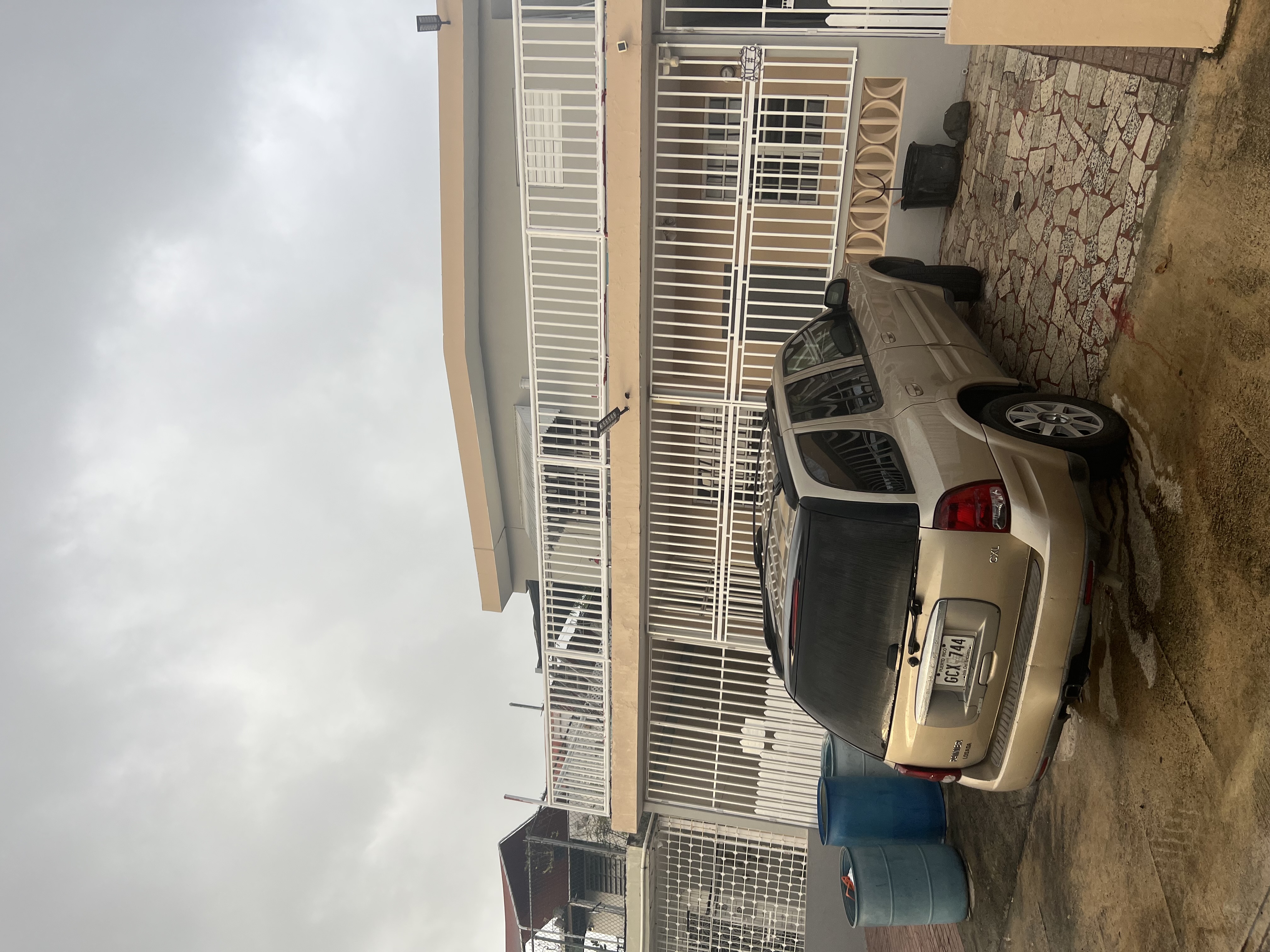 Property Gallery image 0