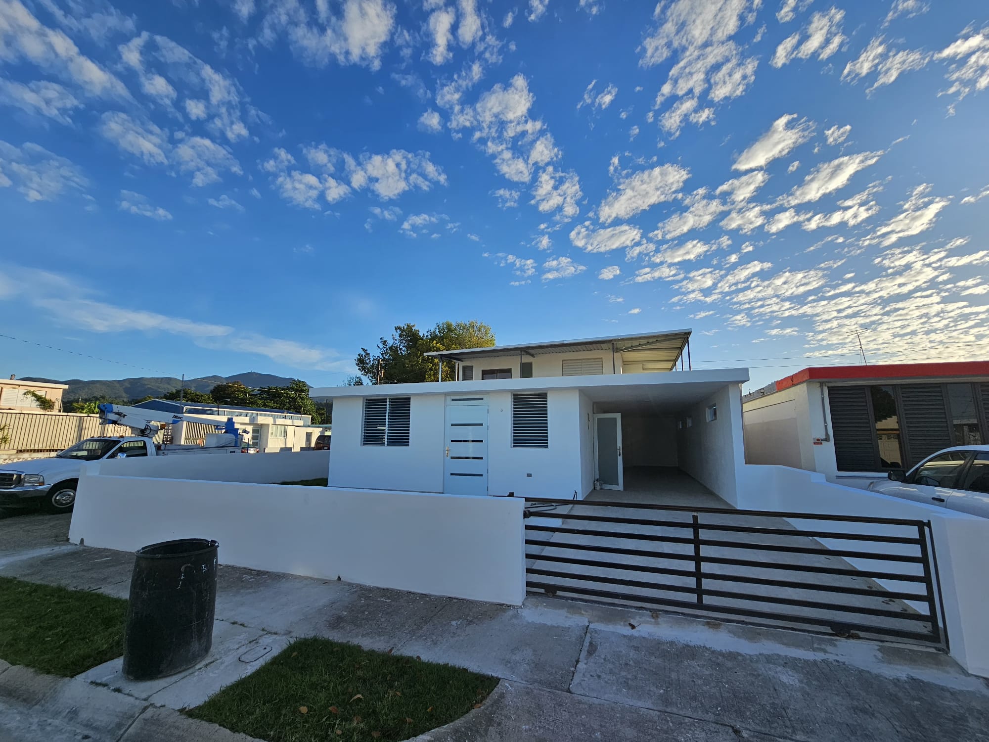 Property Gallery image 0