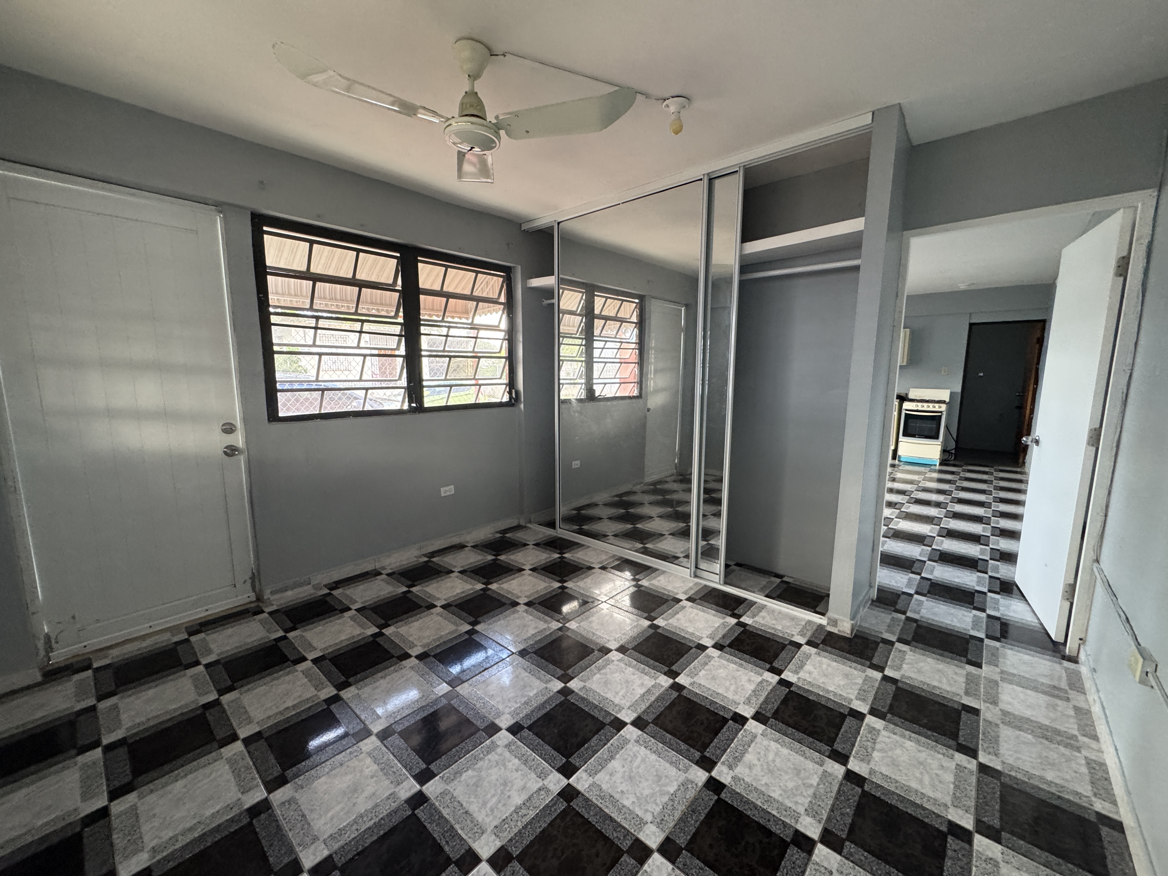 Property Gallery image 1