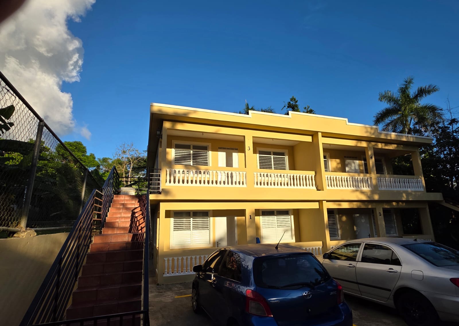 Property Gallery image 1